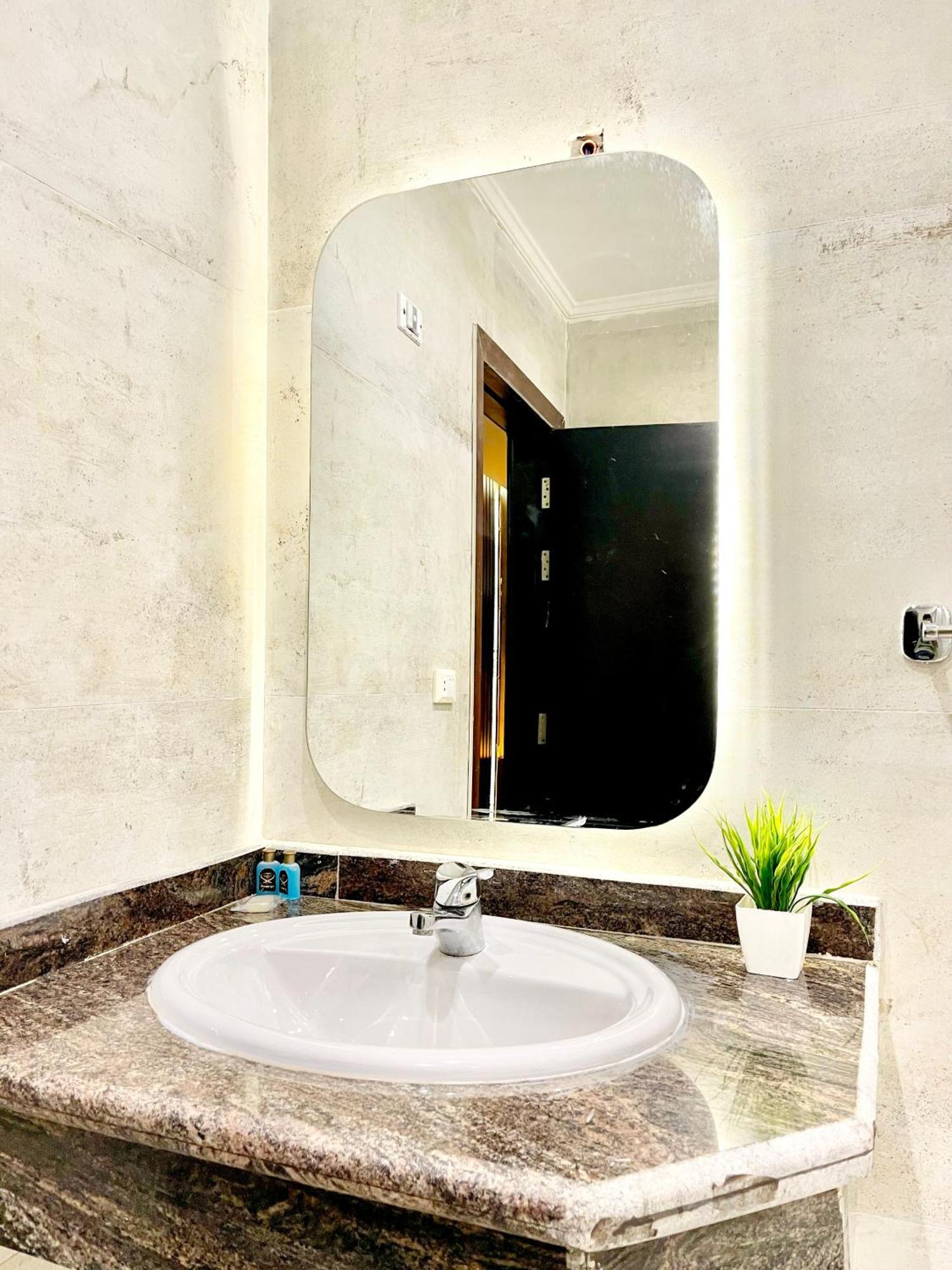 Comfort Giza Inn View Al Kawm al Akhdar Exterior foto